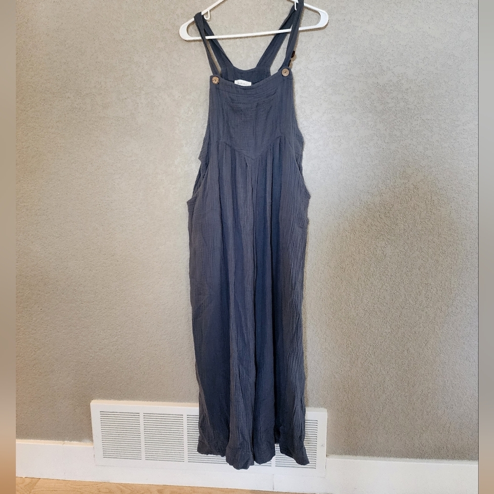 Bohme Pant Style Romper Size Small